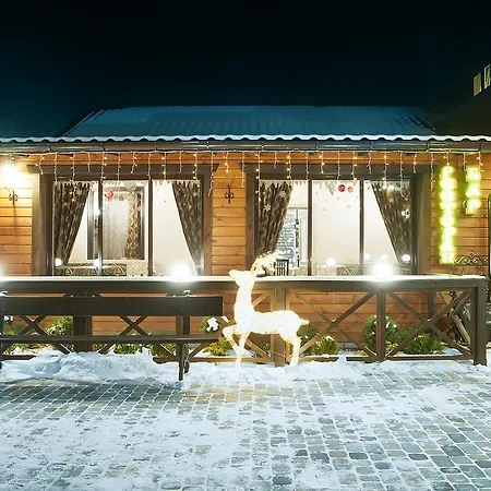 5 каминов 4* Yasinya