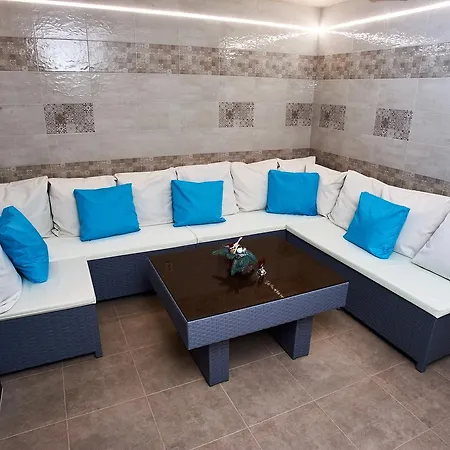 Апарт-Отель 5 Каминов